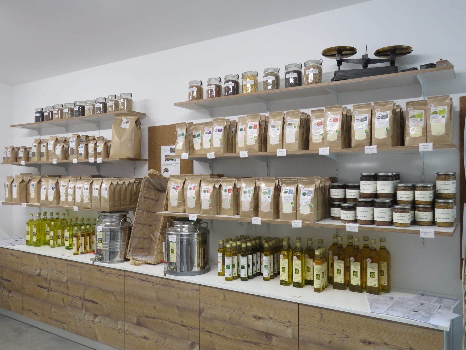 Locaux de notre boutique de produits agricoles